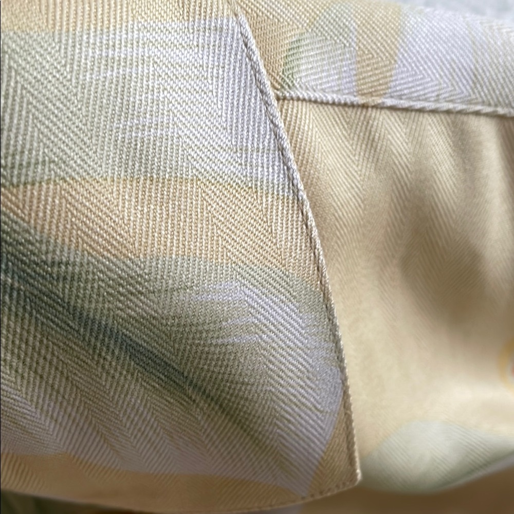 100% silk Tommy Bahama Two Piece Set wrap skirt blouse top button down set - Picture 15 of 16